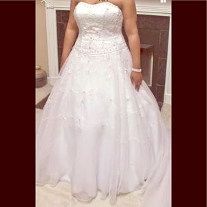 Gorgeous Oleg Cassini Gown